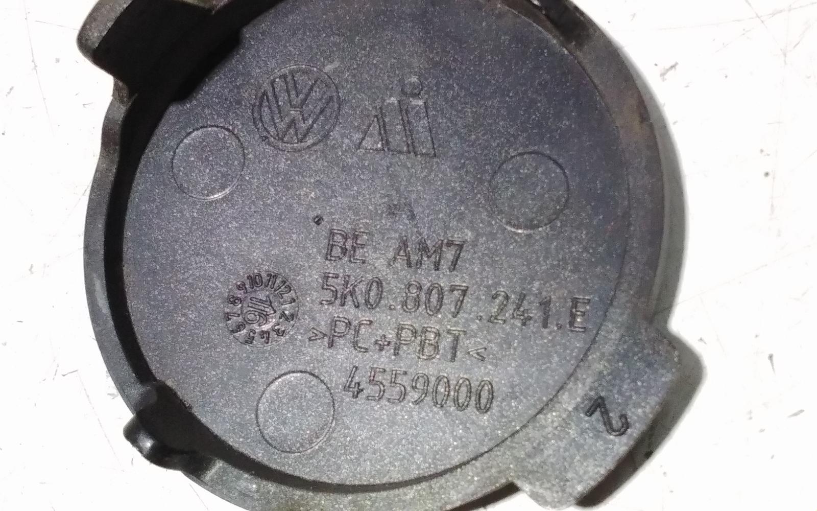 View Auto part Misc Volkswagen Golf 2010