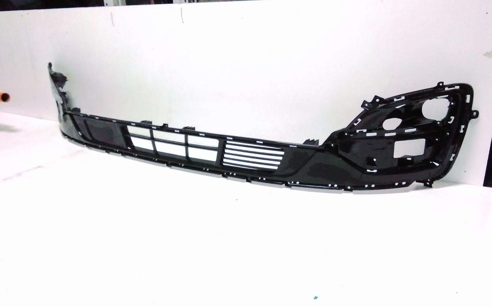 View Auto part Grille Kia Carnival/grand Carnival 2018