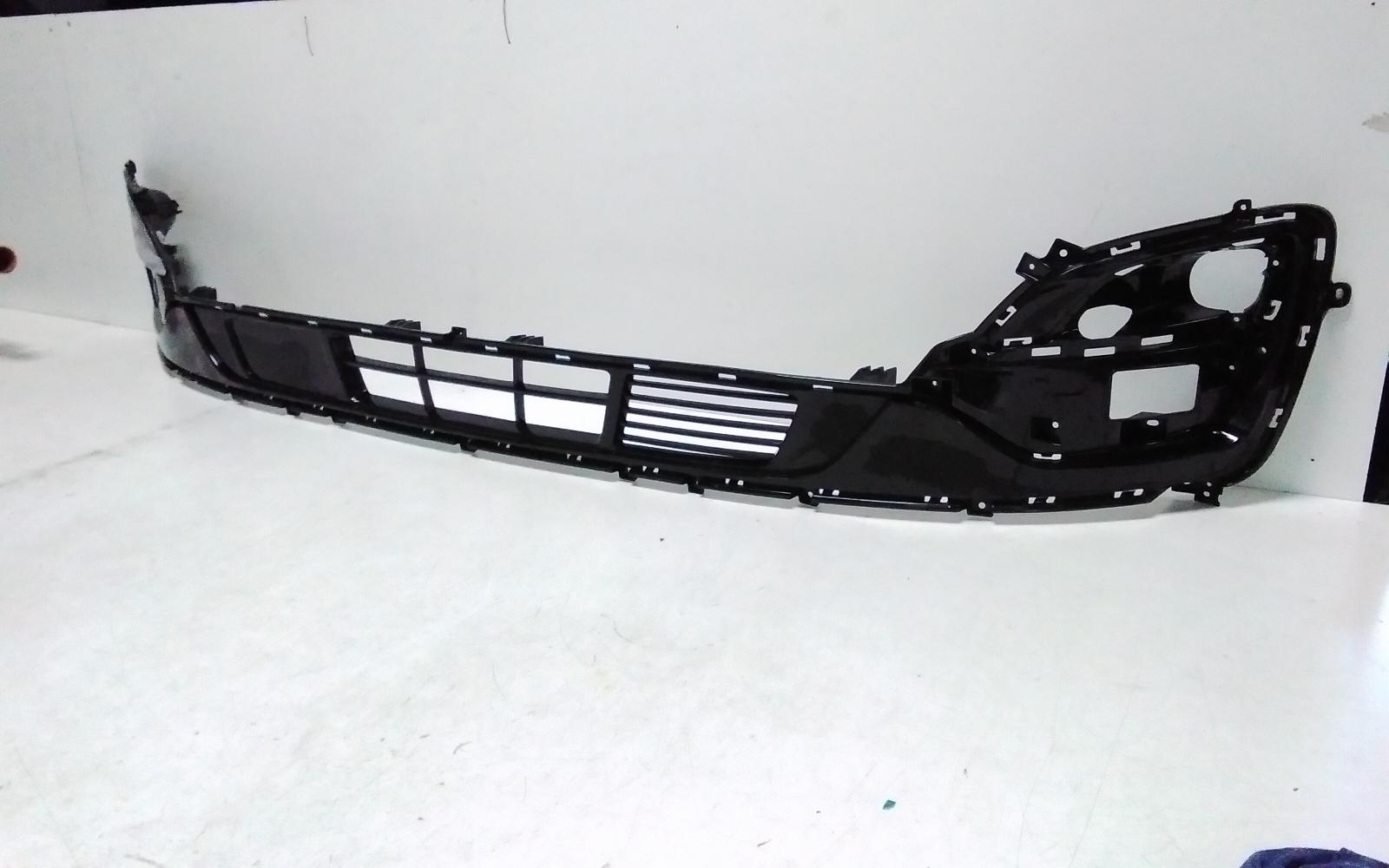 View Auto part Grille Kia Carnival/grand Carnival 2018
