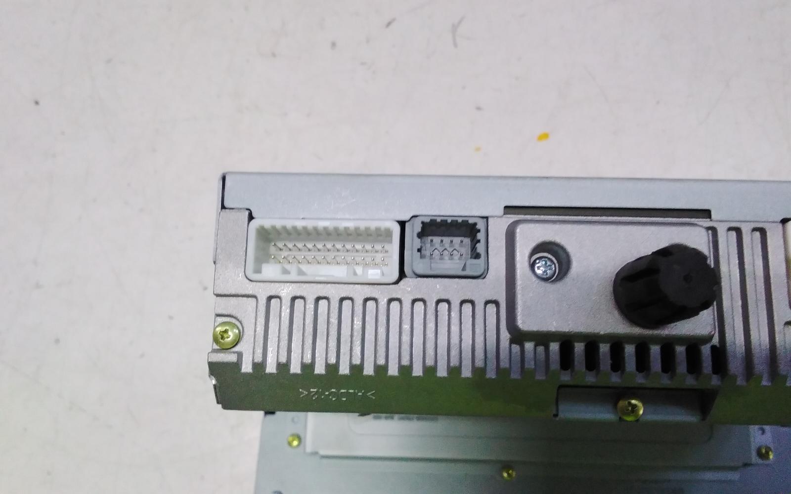 View Auto part Radio/Cd/Dvd/Sat/Tv Renault Clio 2014