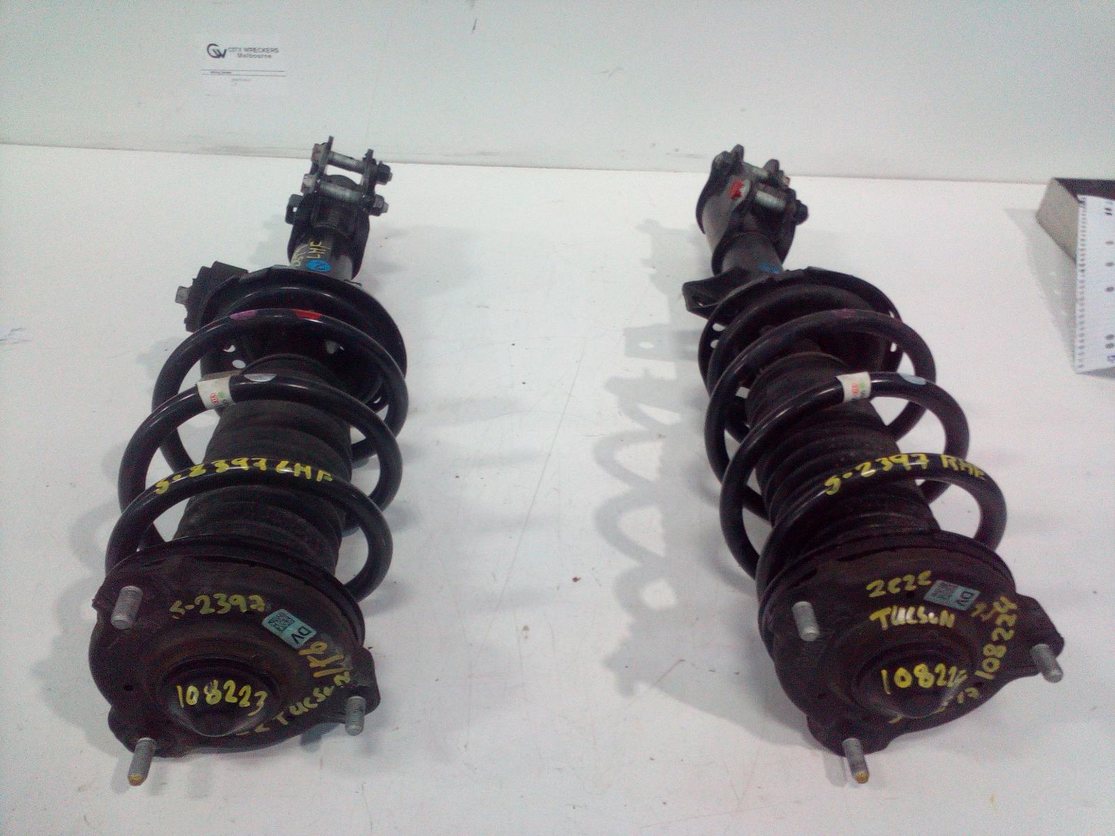 View Auto part Right Front Strut Hyundai Tucson 2022