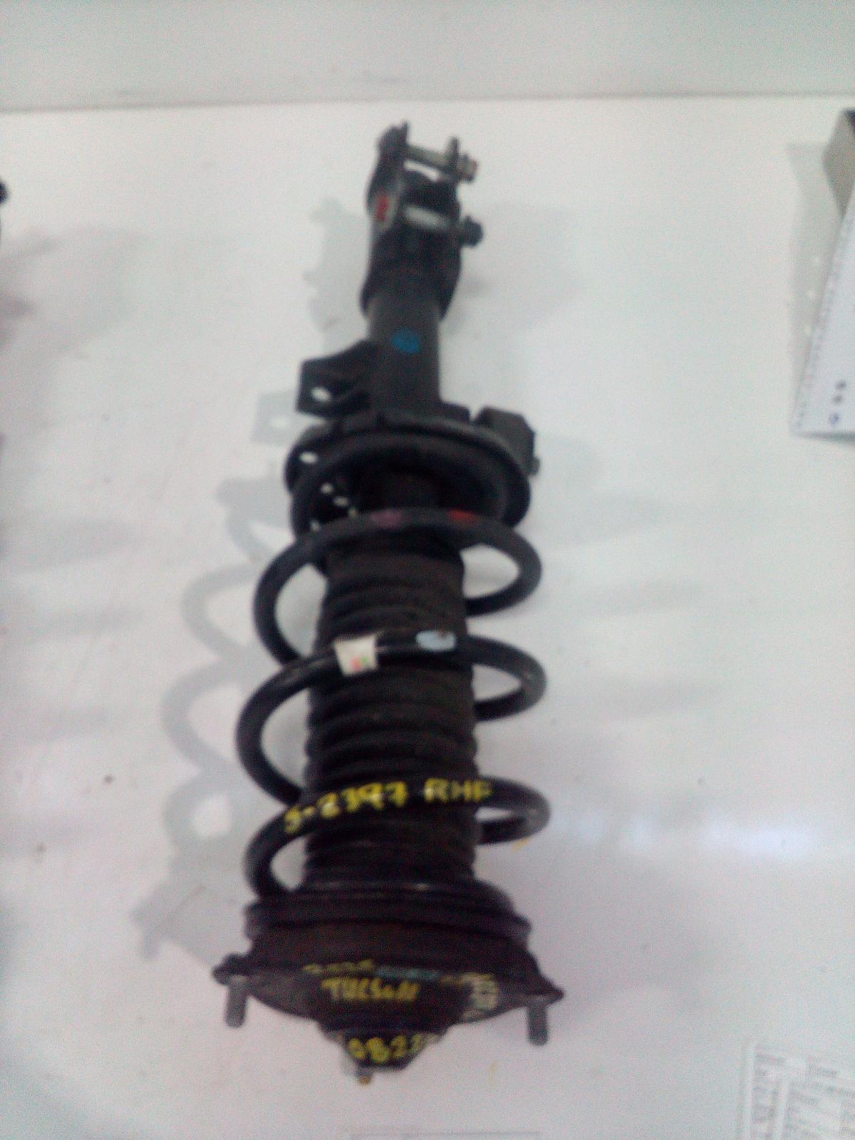 View Auto part Right Front Strut Hyundai Tucson 2022