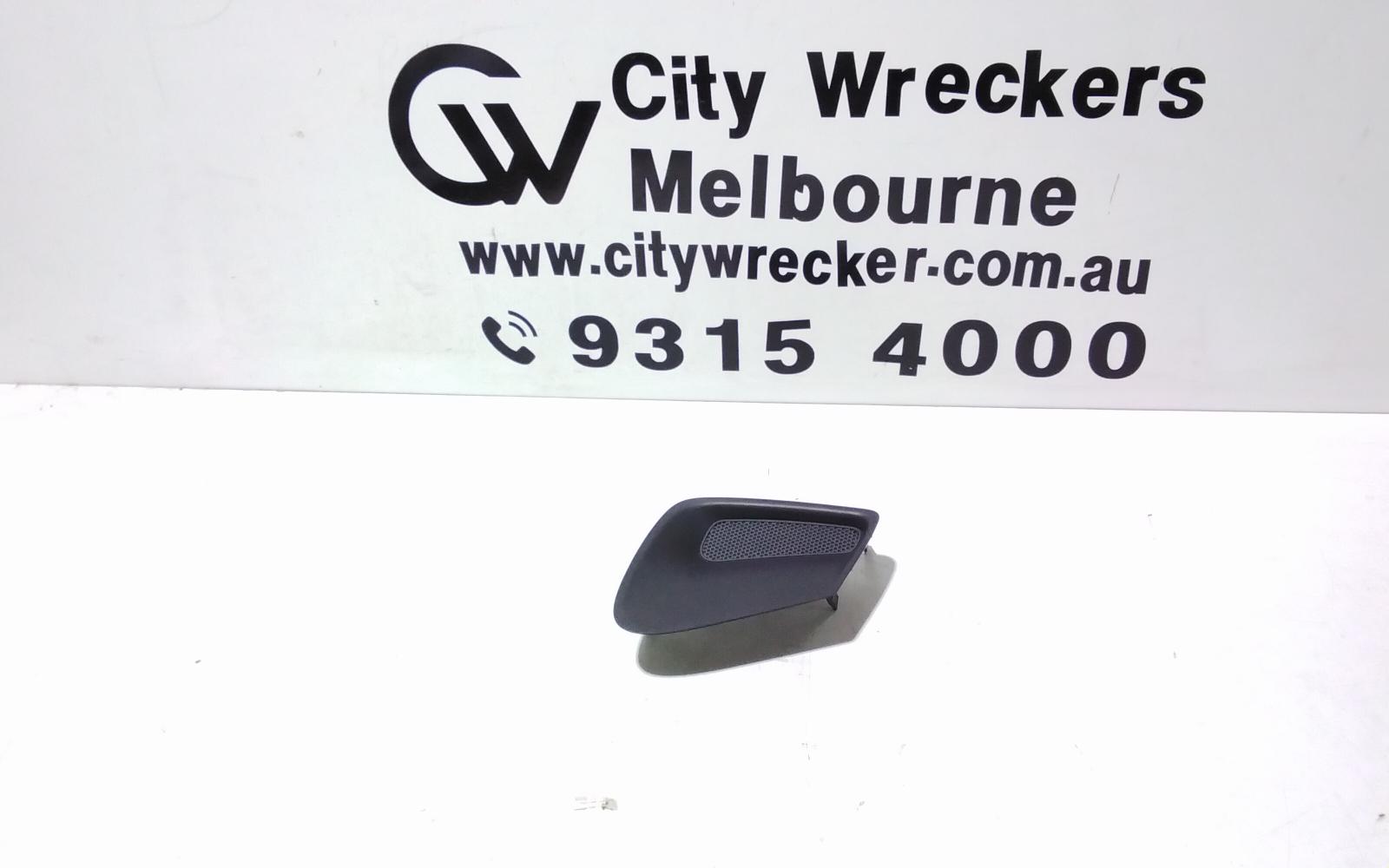 View Auto part Right Indicator/Fog/Side Toyota Corolla 2011