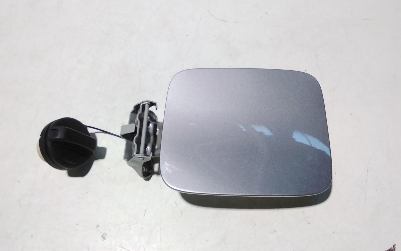 View Auto part Fuel Door / Filler Suzuki Baleno 2020