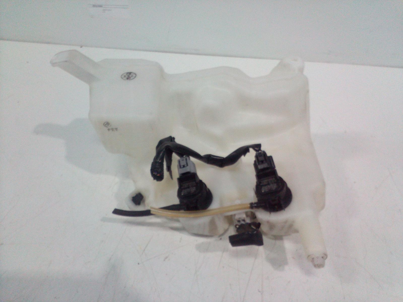 2013 Toyota Hiace Washer Bottle View Auto part Washer Bottle Toyota Hiace 2013