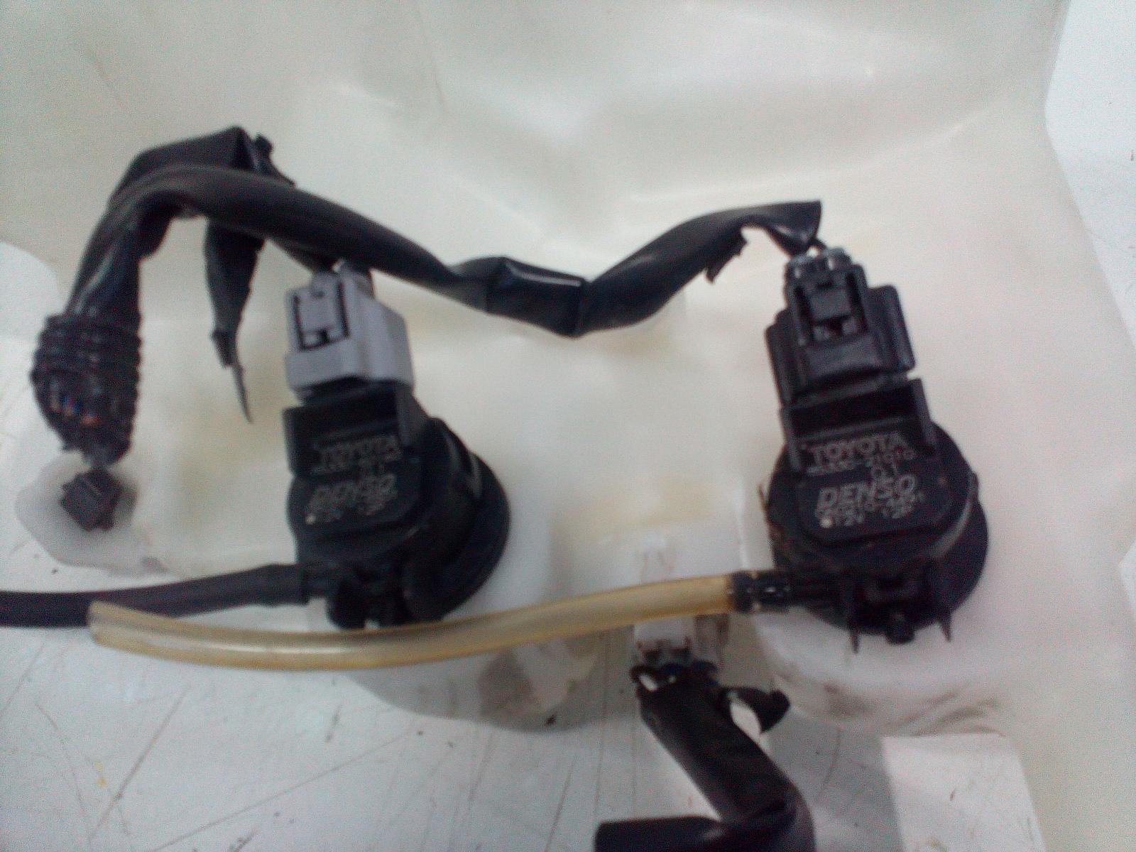2013 Toyota Hiace Washer Bottle View Auto part Washer Bottle Toyota Hiace 2013