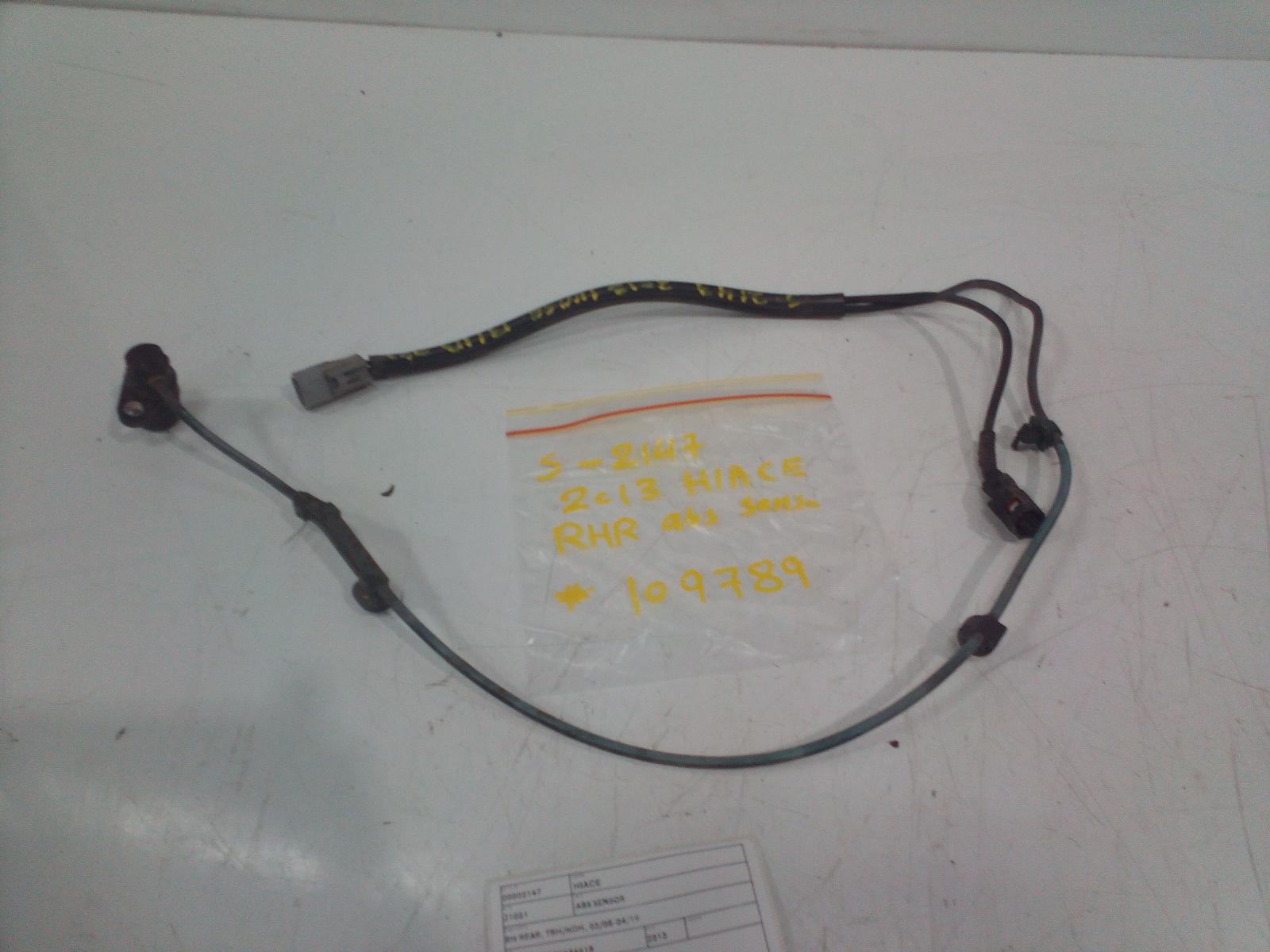 View Auto part Abs Sensor Toyota Hiace 2013