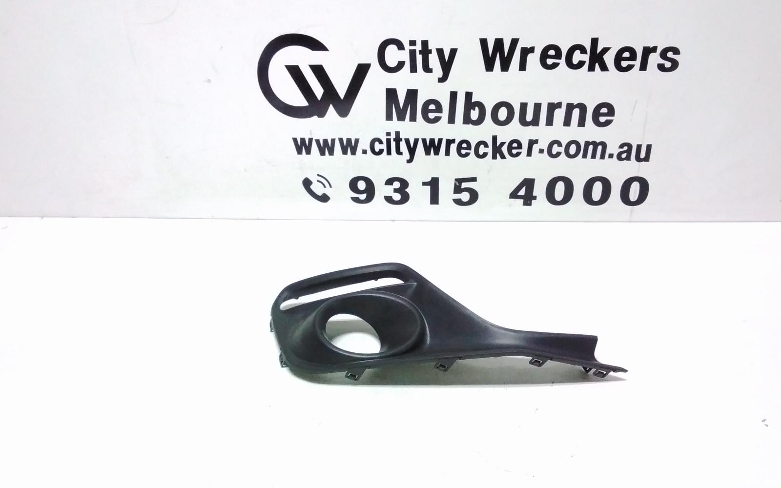 View Auto part Right Indicator/Fog/Side Suzuki Swift 2019