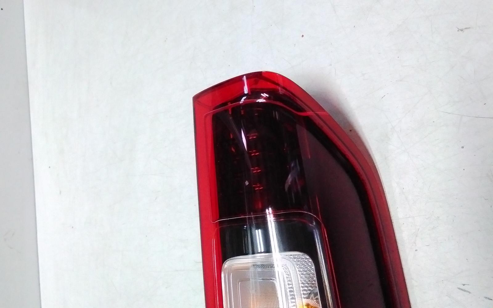 View Auto part Right Taillight Renault Trafic 2021