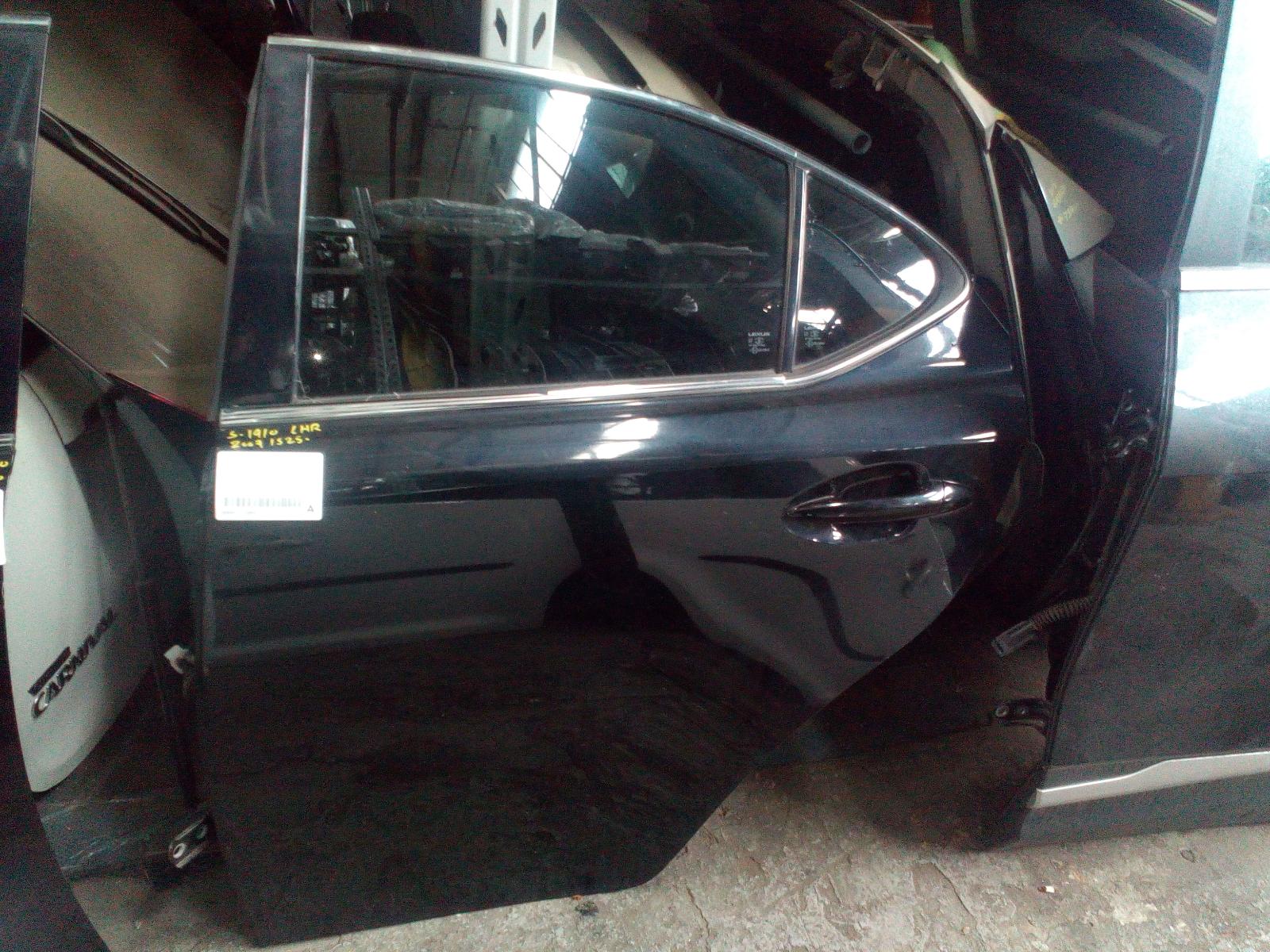 2007 Lexus Is250/is250c Left Rear Door/Sliding View Auto part Left Rear Door/Sliding Lexus Is250/is250c 2007