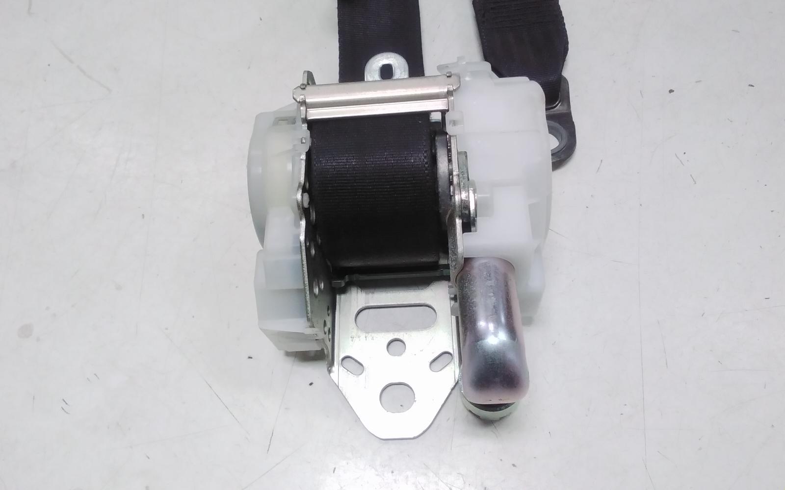 View Auto part Seatbelt/Stalk Lexus Is250/is250c 2007