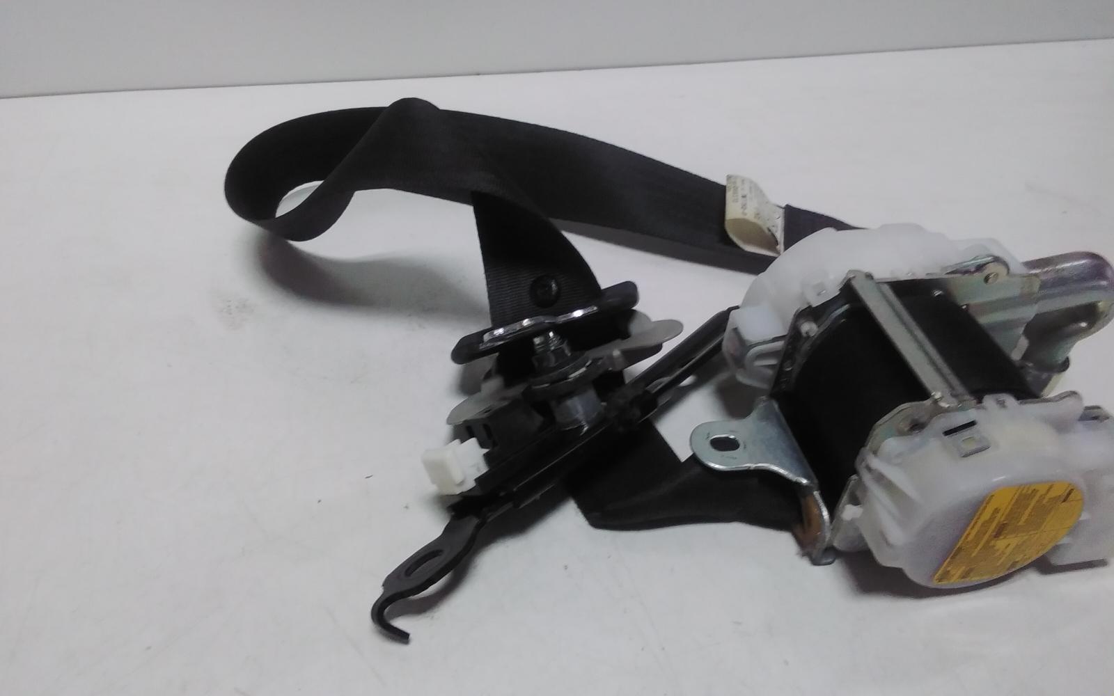 View Auto part Seatbelt/Stalk Lexus Is250/is250c 2007