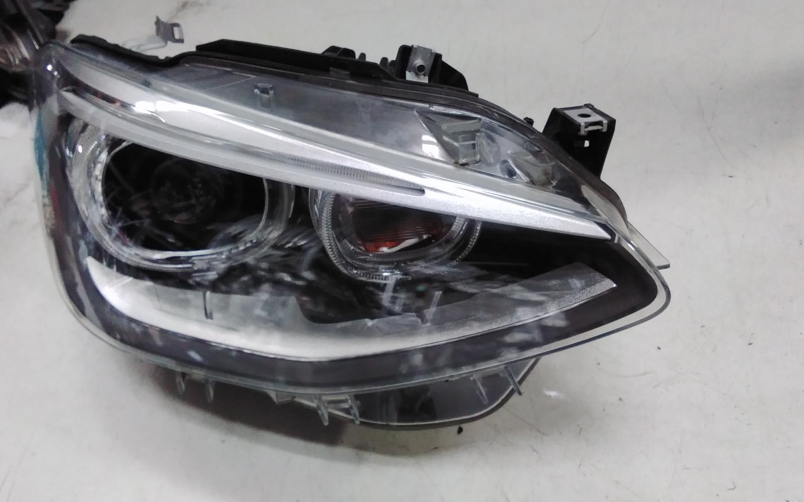 View Auto part Right Headlamp Bmw 1 Series 2012