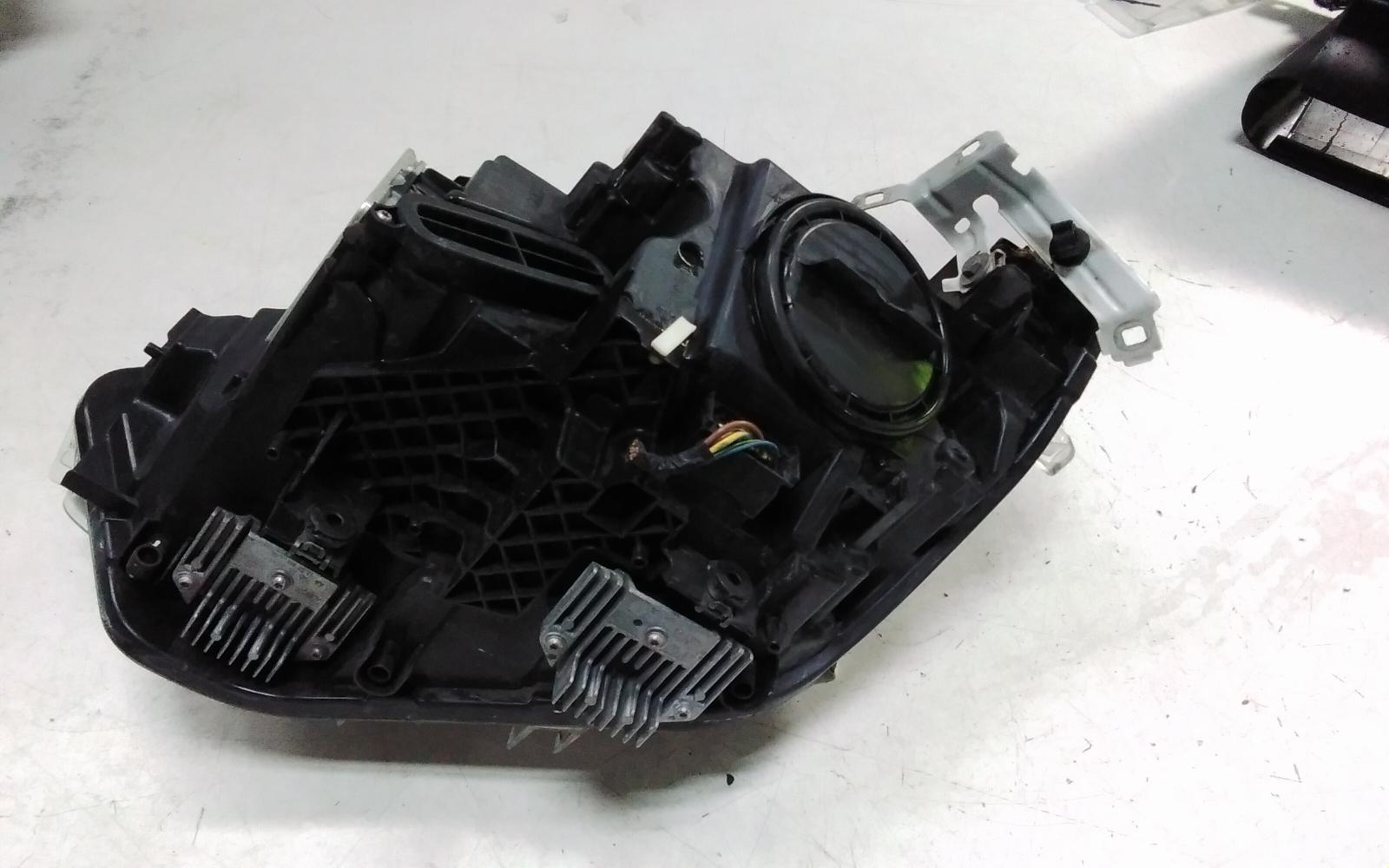View Auto part Right Headlamp Bmw 1 Series 2012