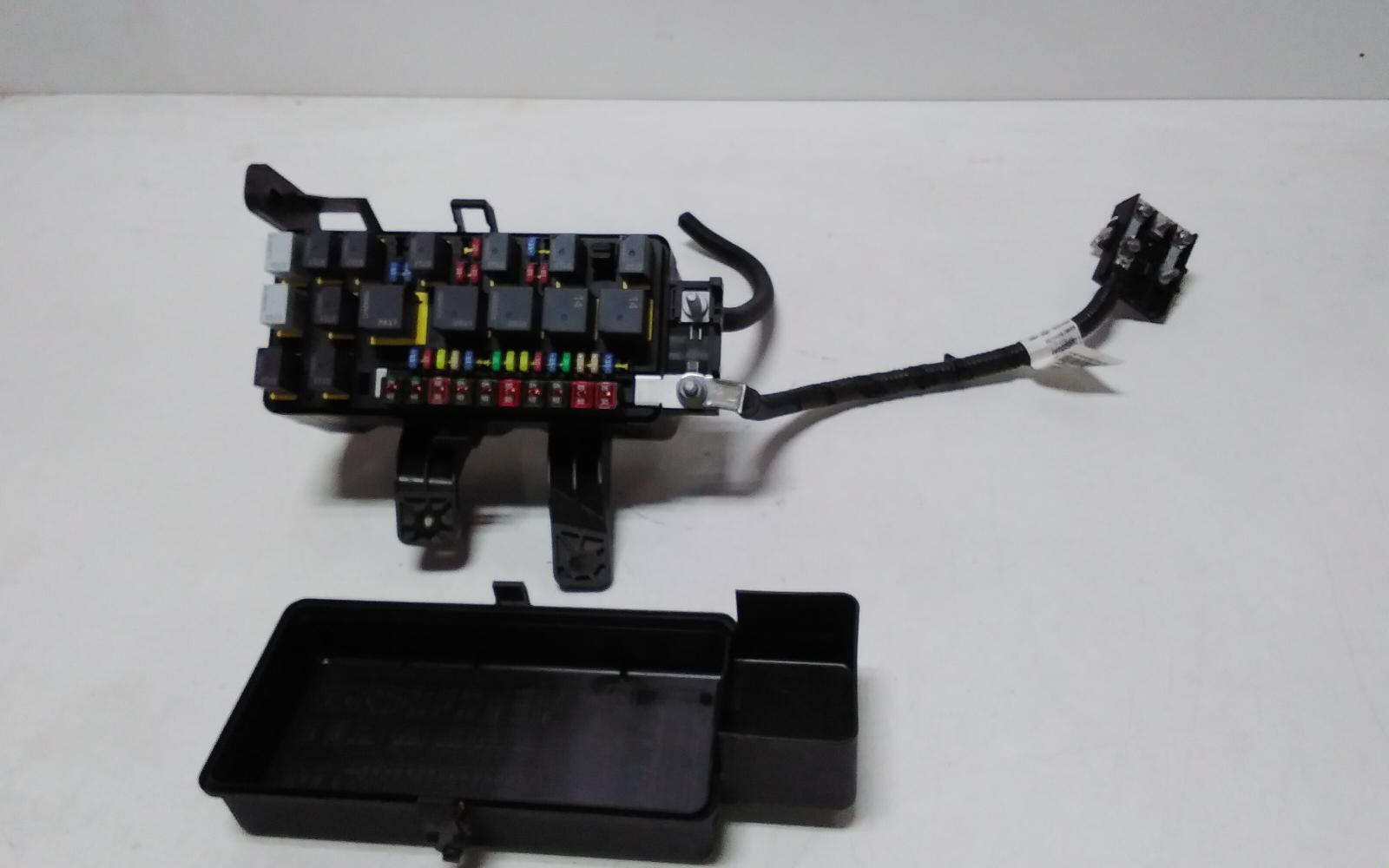 View Auto part Fuse Box Ldv G10 2021