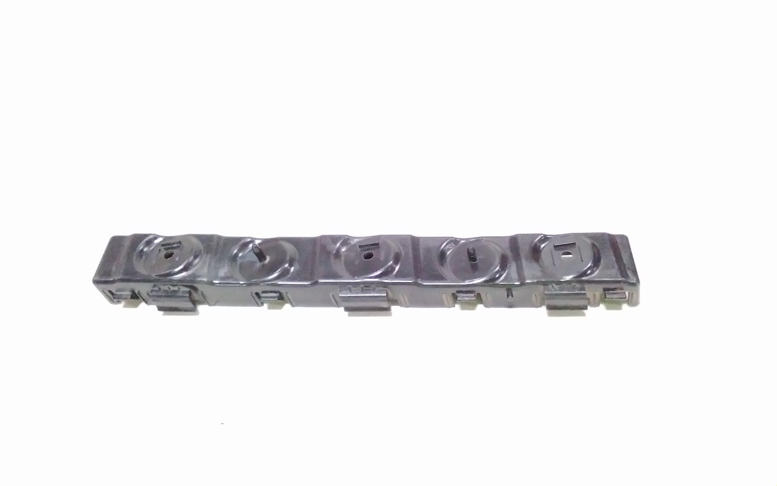View Auto part Misc Bracket Ldv G10 2021