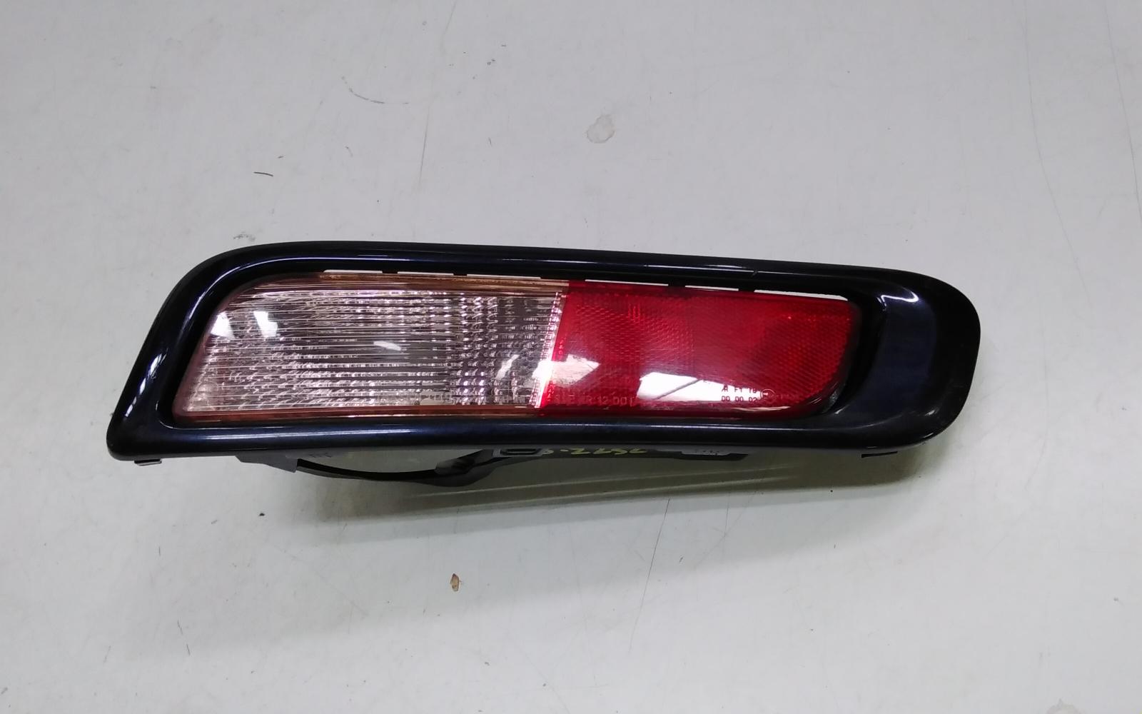 View Auto part Left Taillight Mitsubishi Outlander 2014