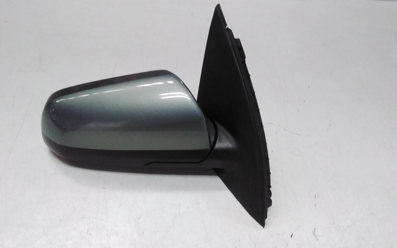 View Auto part Right Door Mirror Holden Commodore 2015