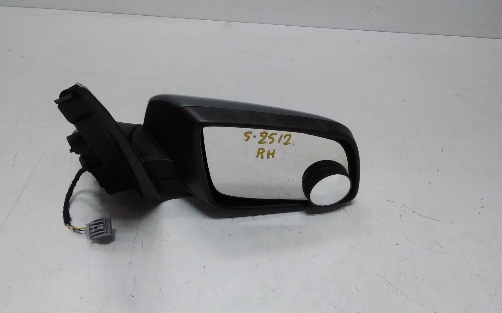 View Auto part Right Door Mirror Holden Commodore 2015