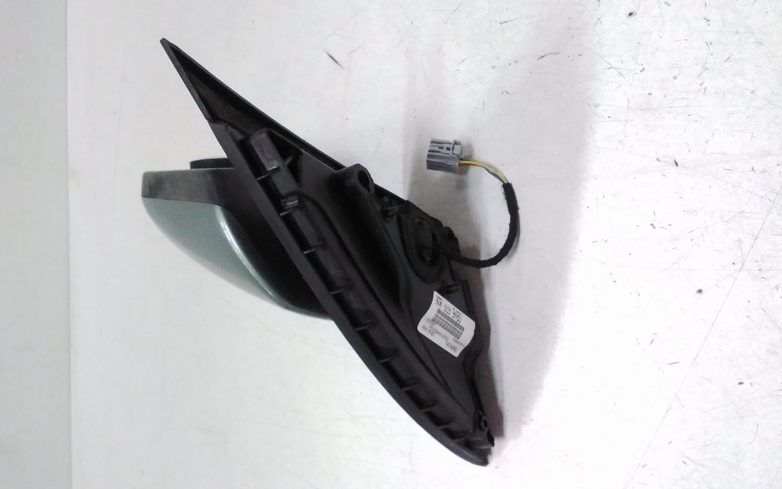 View Auto part Right Door Mirror Holden Commodore 2015