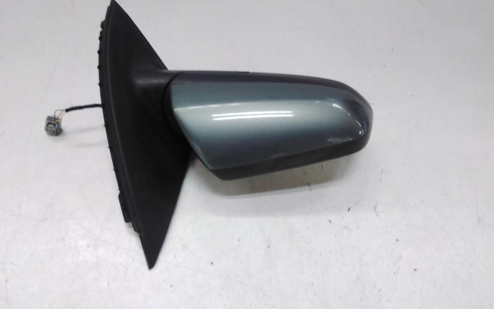 View Auto part Right Door Mirror Holden Commodore 2015
