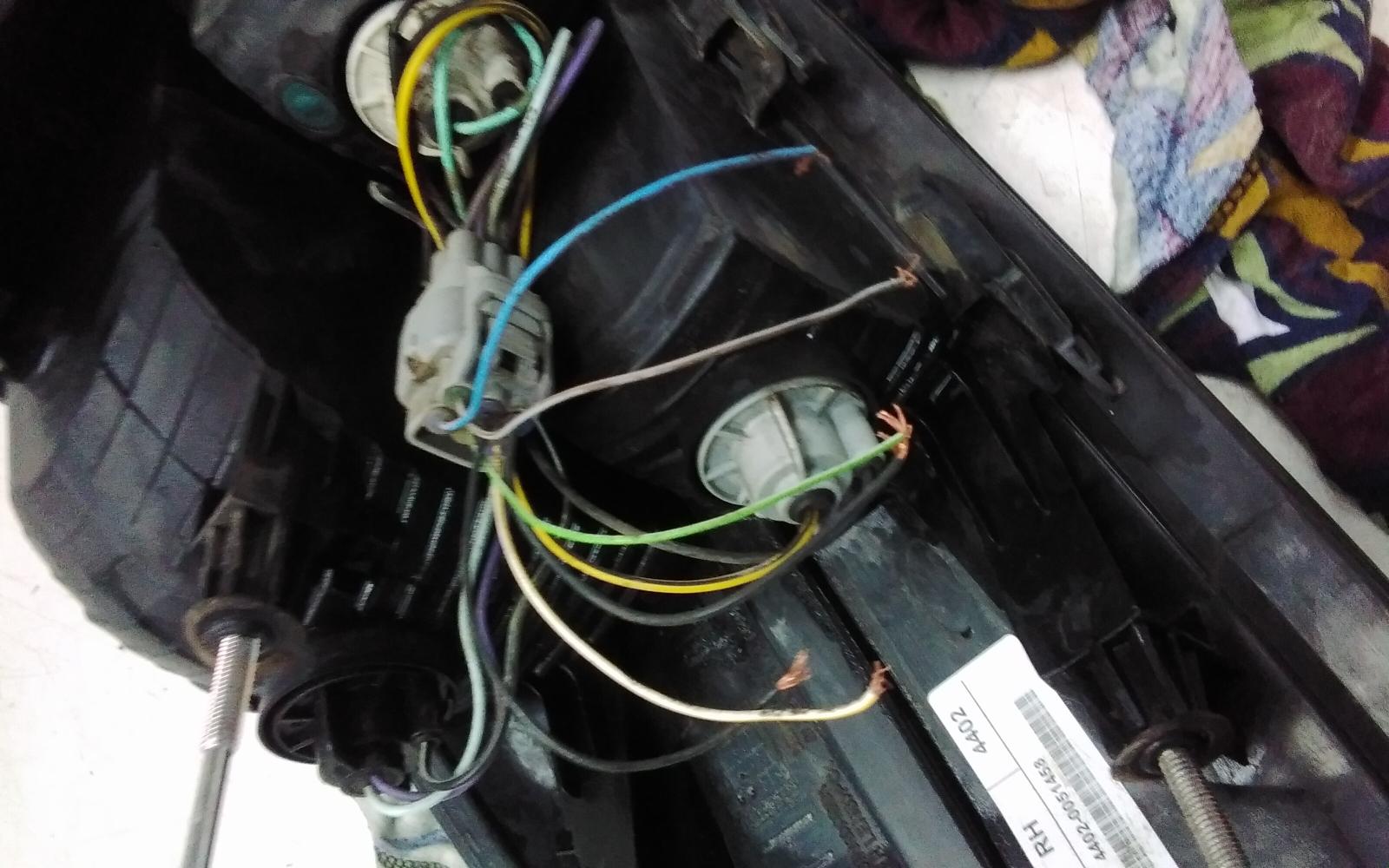 View Auto part Right Taillight Holden Commodore 2015