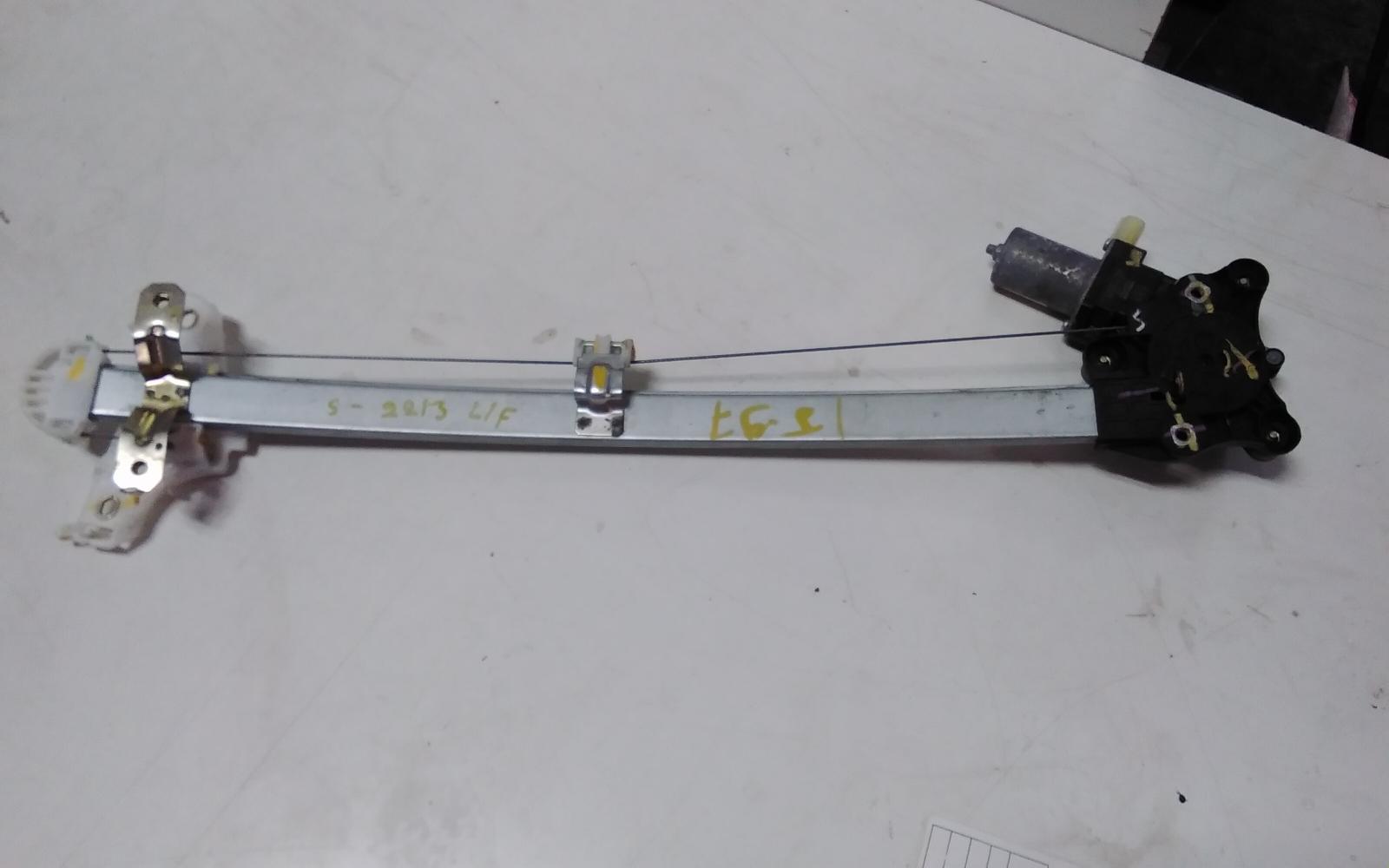 View Auto part Left Front Window Reg/Motor Suzuki Baleno 2021