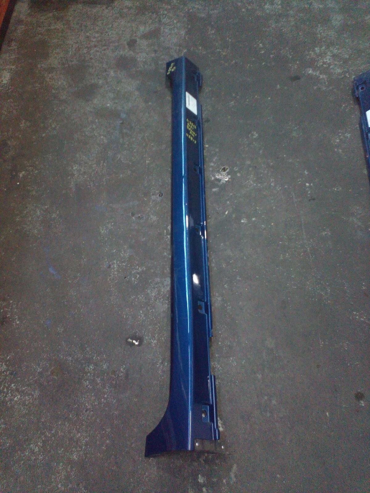 View Auto part Side Step/Skirt Suzuki Baleno 2021