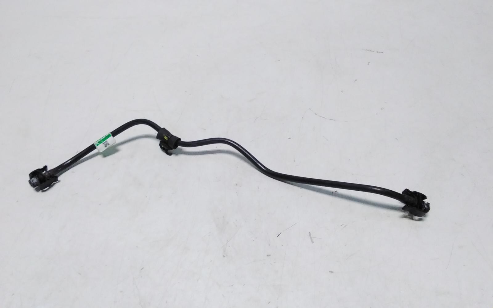 View Auto part Water Pipes/Outlets Hyundai Staria 2022