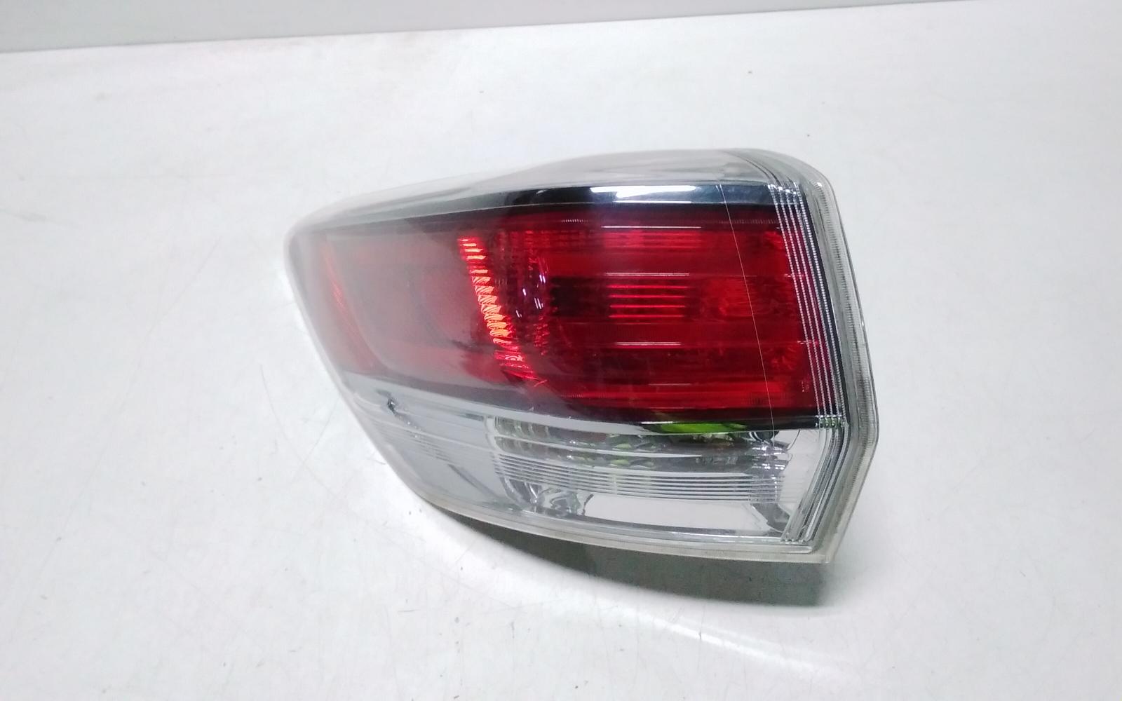View Auto part Left Taillight Toyota Kluger 2015