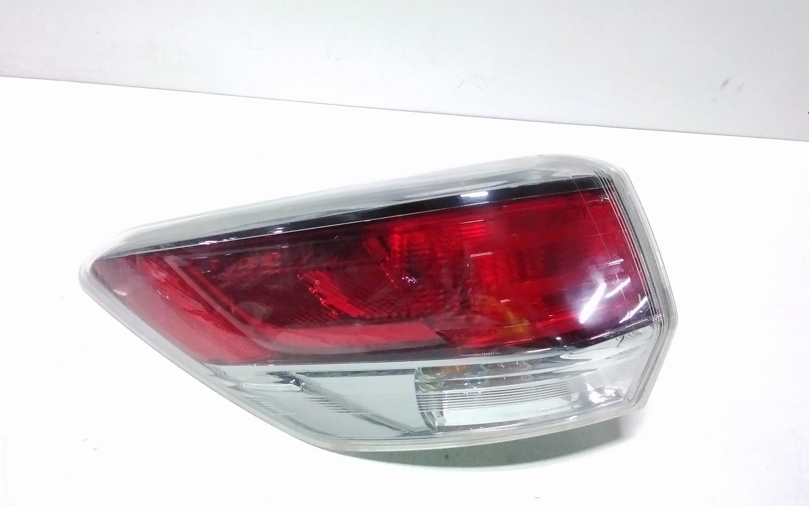 View Auto part Left Taillight Toyota Kluger 2015