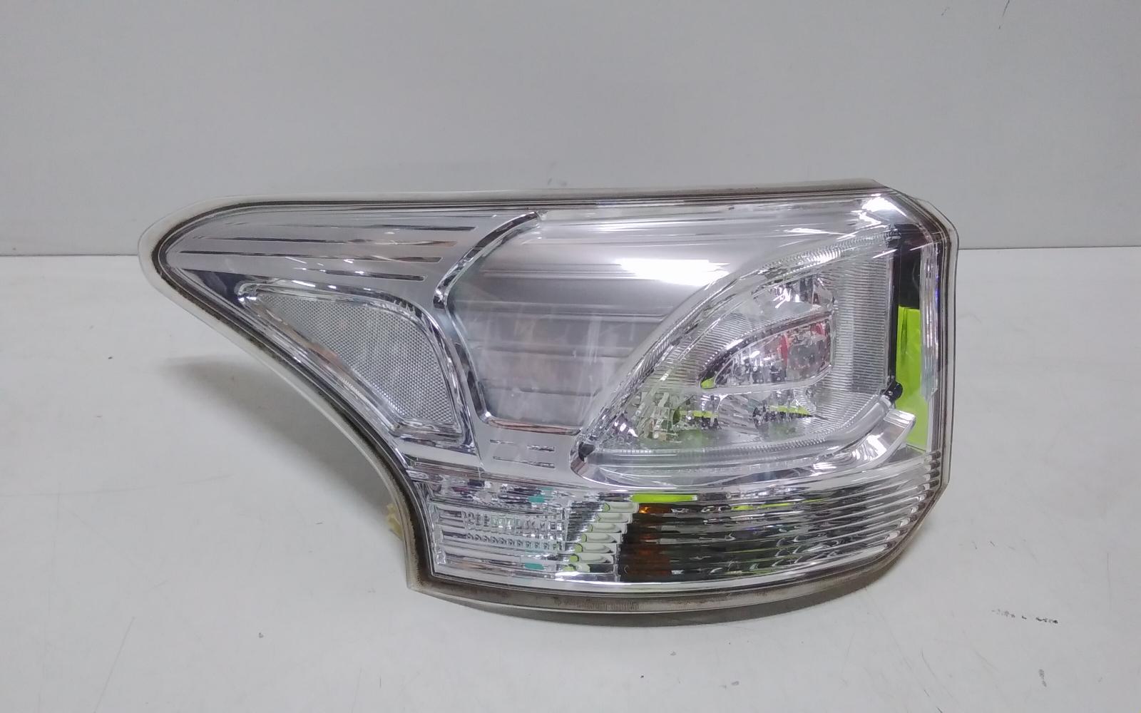 View Auto part Left Taillight Mitsubishi Outlander 2014