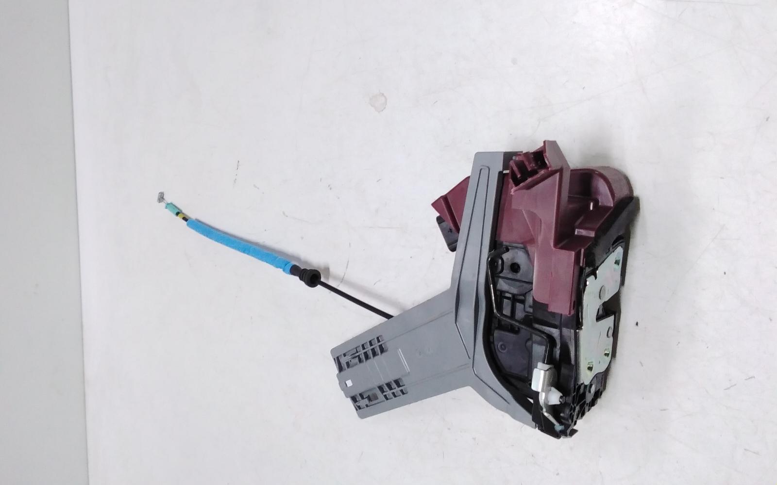 2022 Hyundai Tucson Door/Boot/Gate Lock View Auto part Door/Boot/Gate Lock Hyundai Tucson 2022