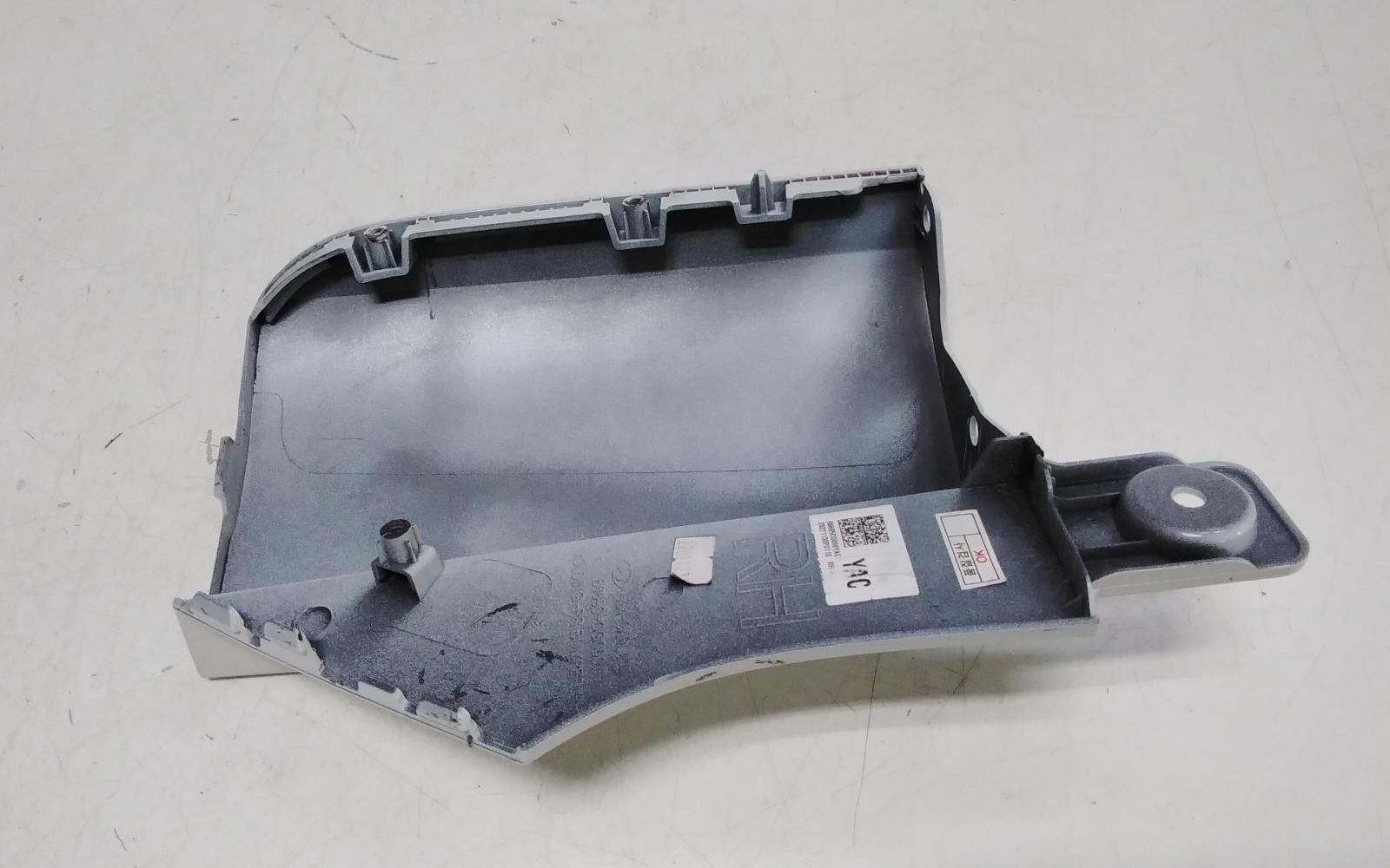 View Auto part Misc Hyundai Staria 2022