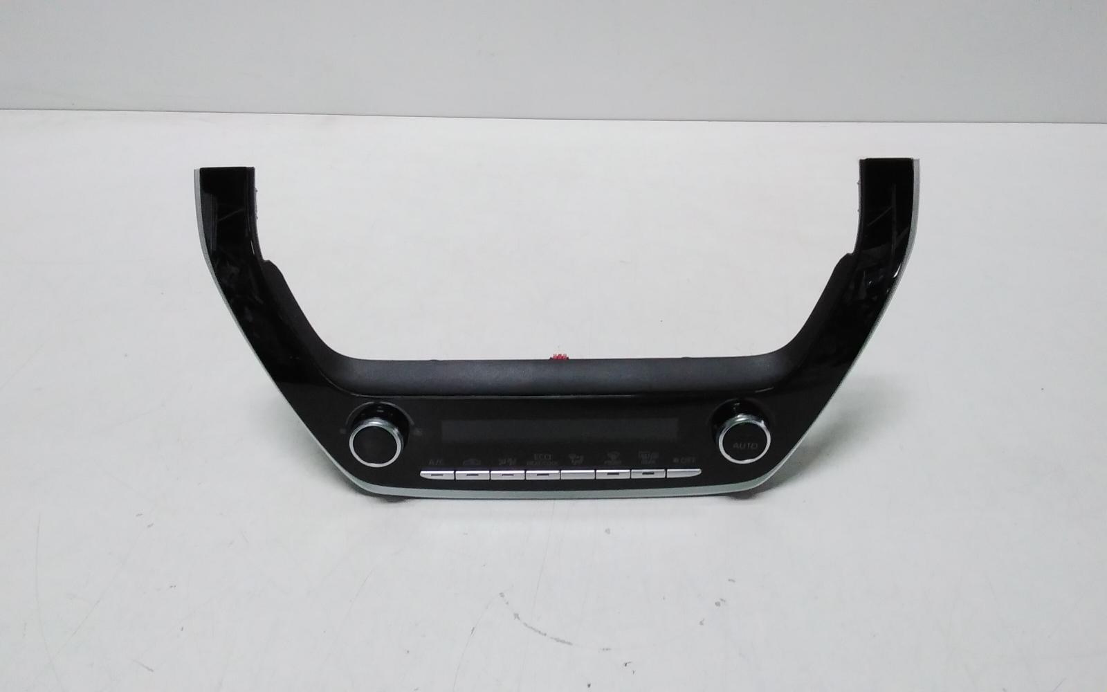 View Auto part Heater/Ac Controls Toyota Corolla 2021