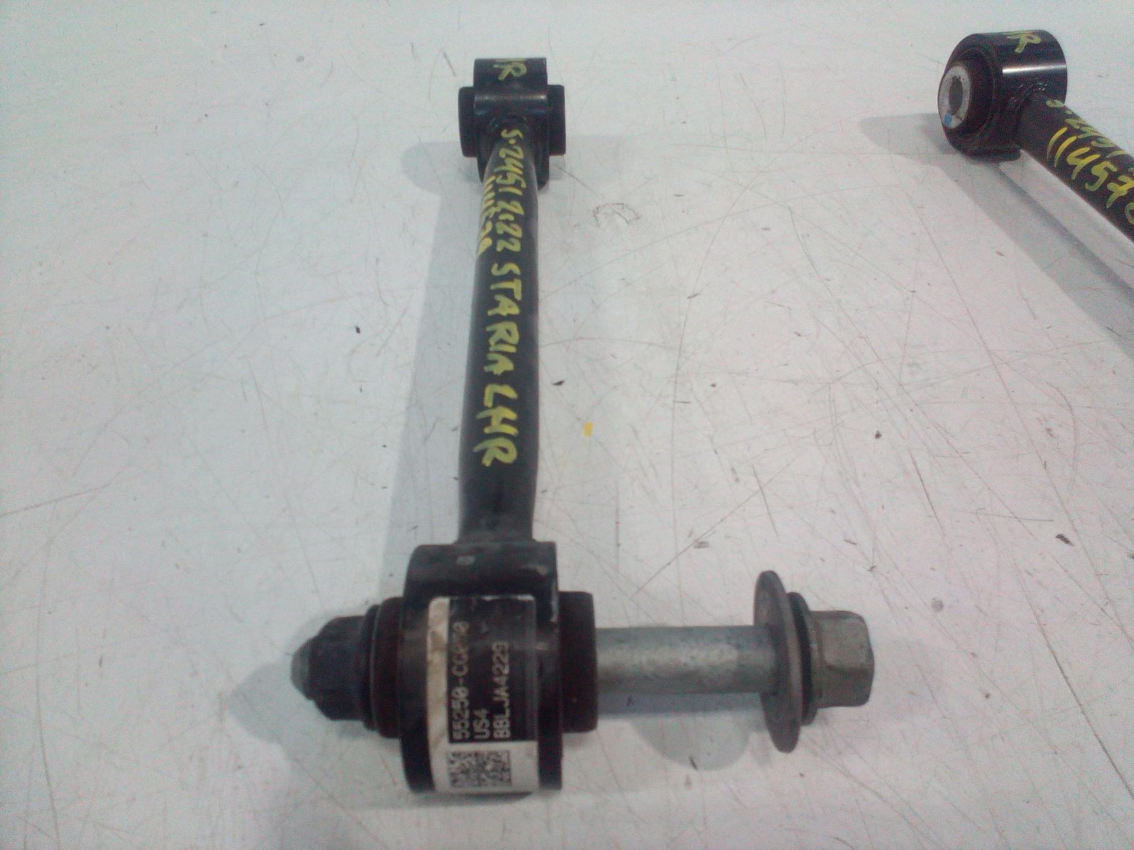 View Auto part Left Rear Trailing Arm Hyundai Staria 2022
