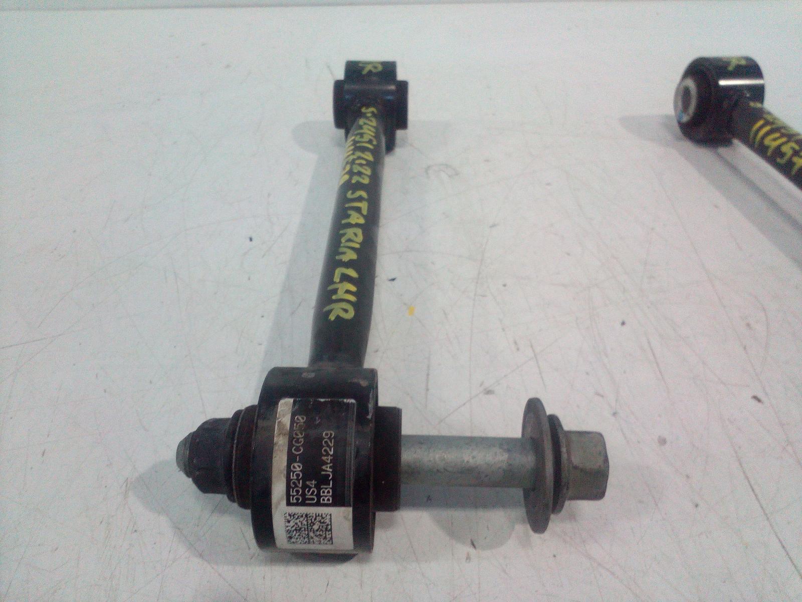 View Auto part Left Rear Trailing Arm Hyundai Staria 2022