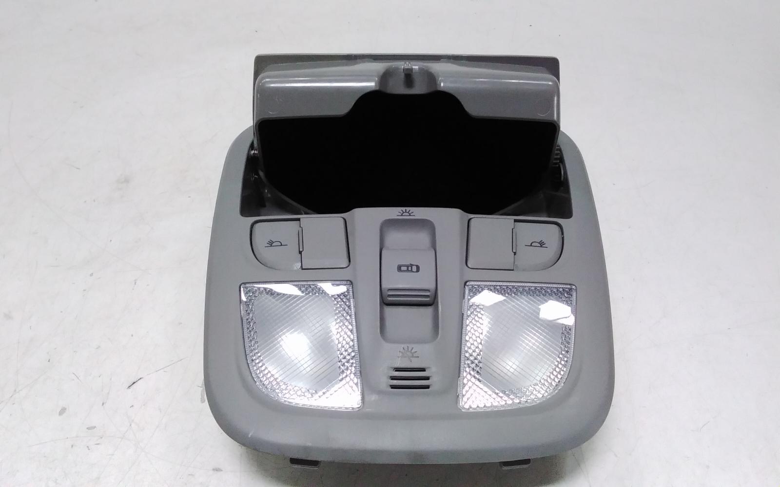 View Auto part Courtesy Light Ldv G10 2019