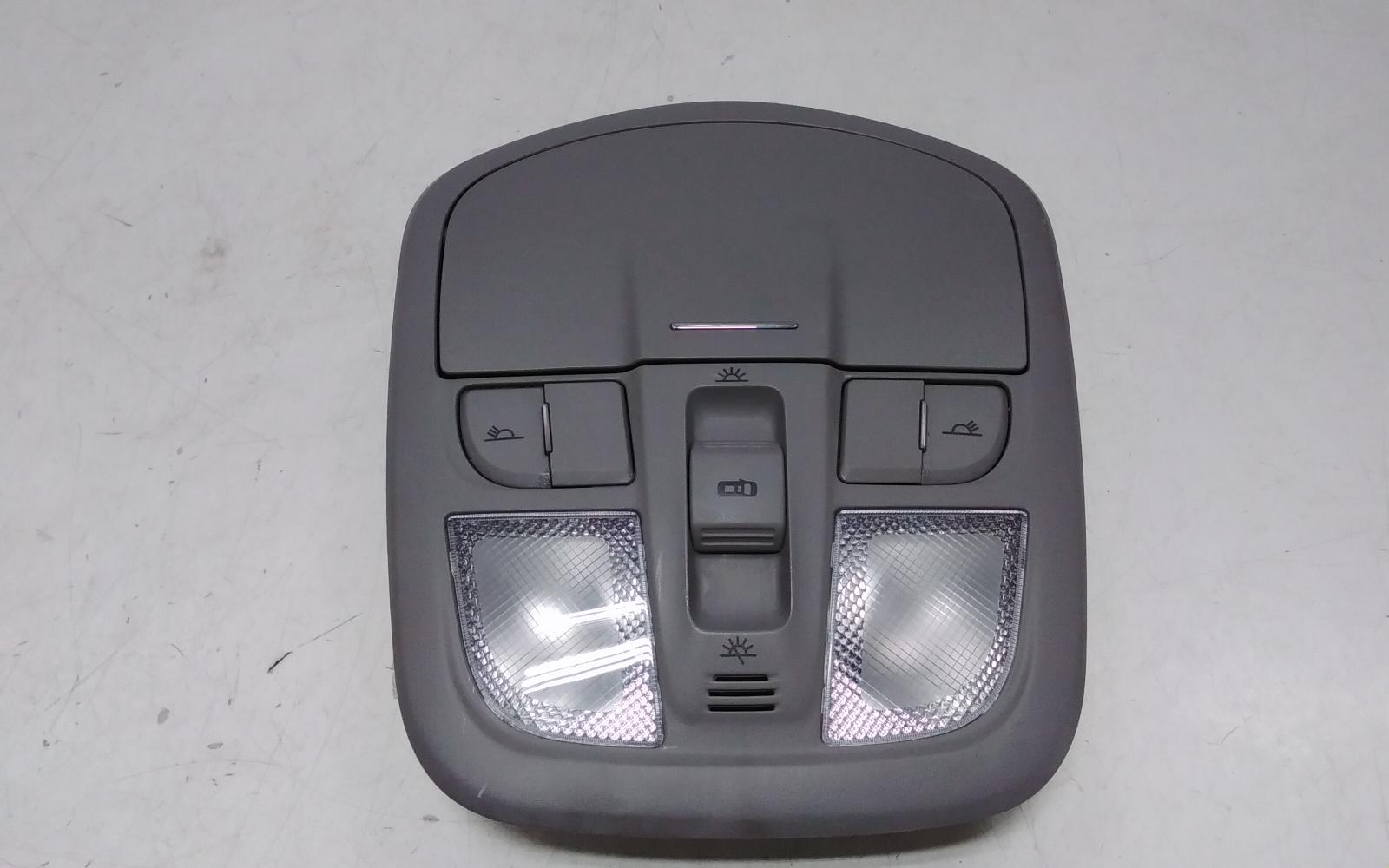 View Auto part Courtesy Light Ldv G10 2019
