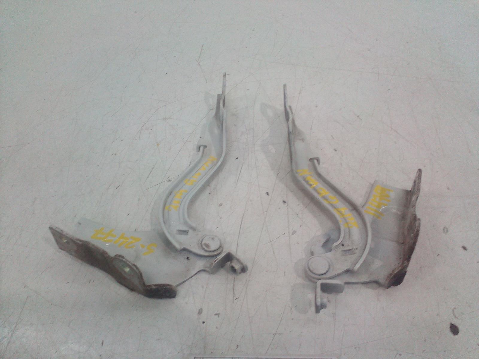 View Auto part Bonnet Hinge/Strut Ldv G10 2019
