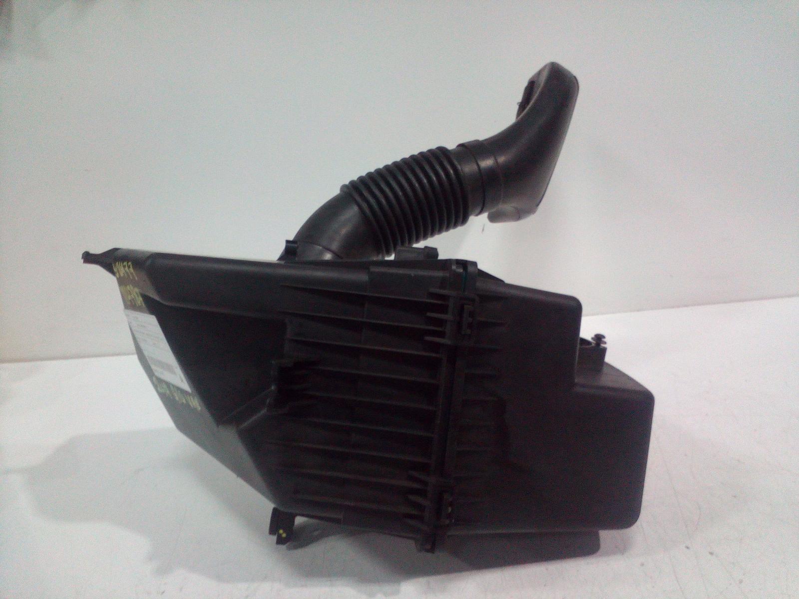 2019 Ldv G10 Air Cleaner/Box View Auto part Air Cleaner/Box Ldv G10 2019