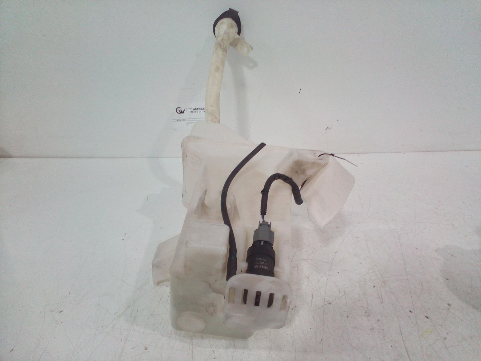 2019 Ldv G10 Washer Bottle View Auto part Washer Bottle Ldv G10 2019