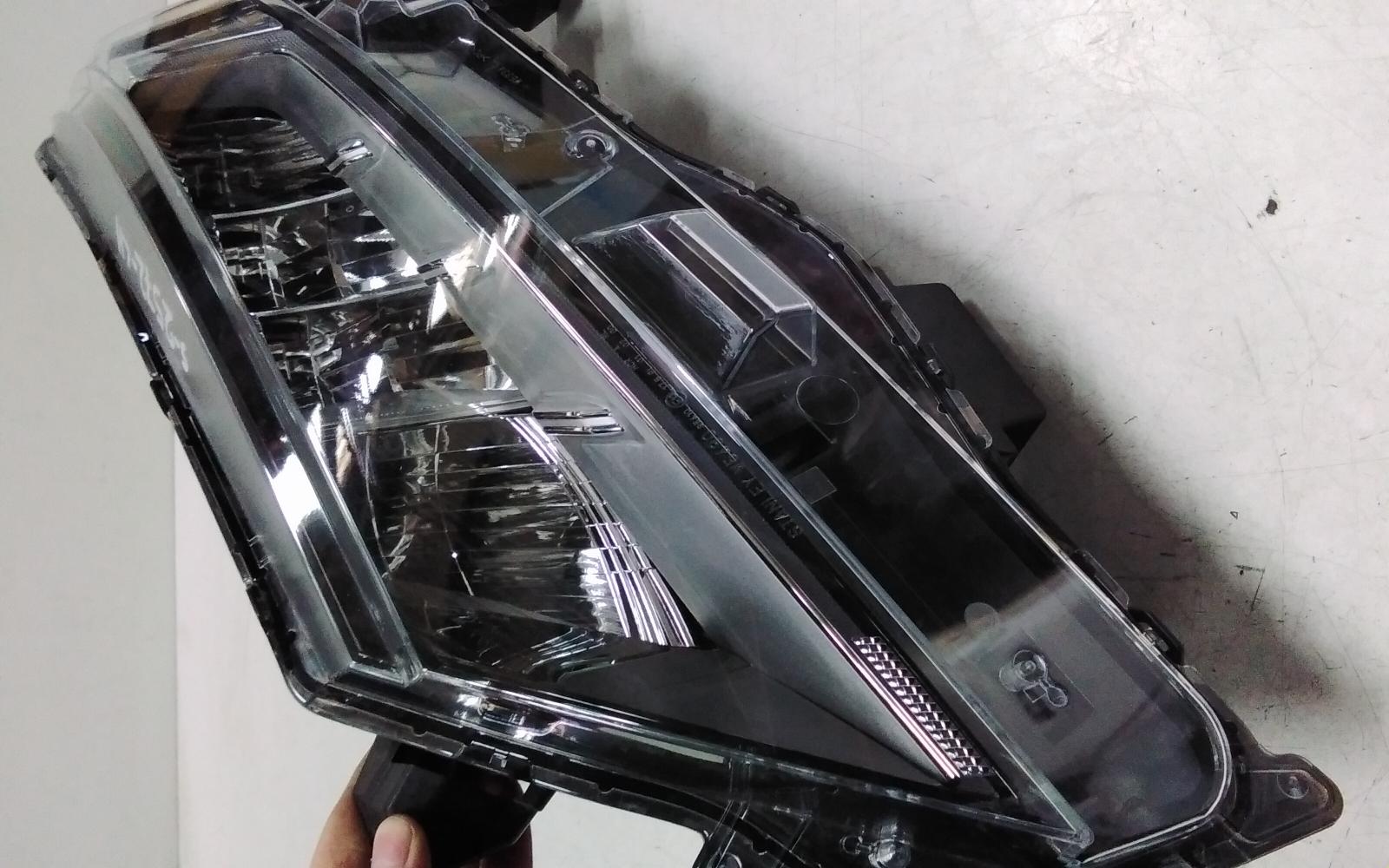 View Auto part Left Headlamp Mitsubishi Asx 2021