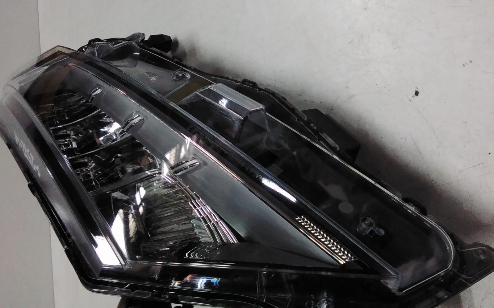 View Auto part Left Headlamp Mitsubishi Asx 2021