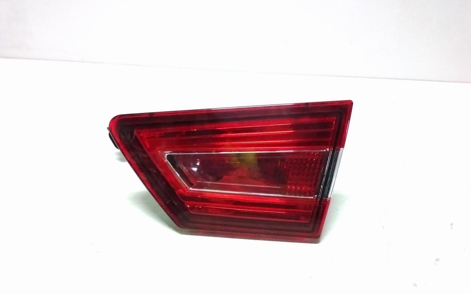 2014 Renault Clio Rear Garnish View Auto part Rear Garnish Renault Clio 2014