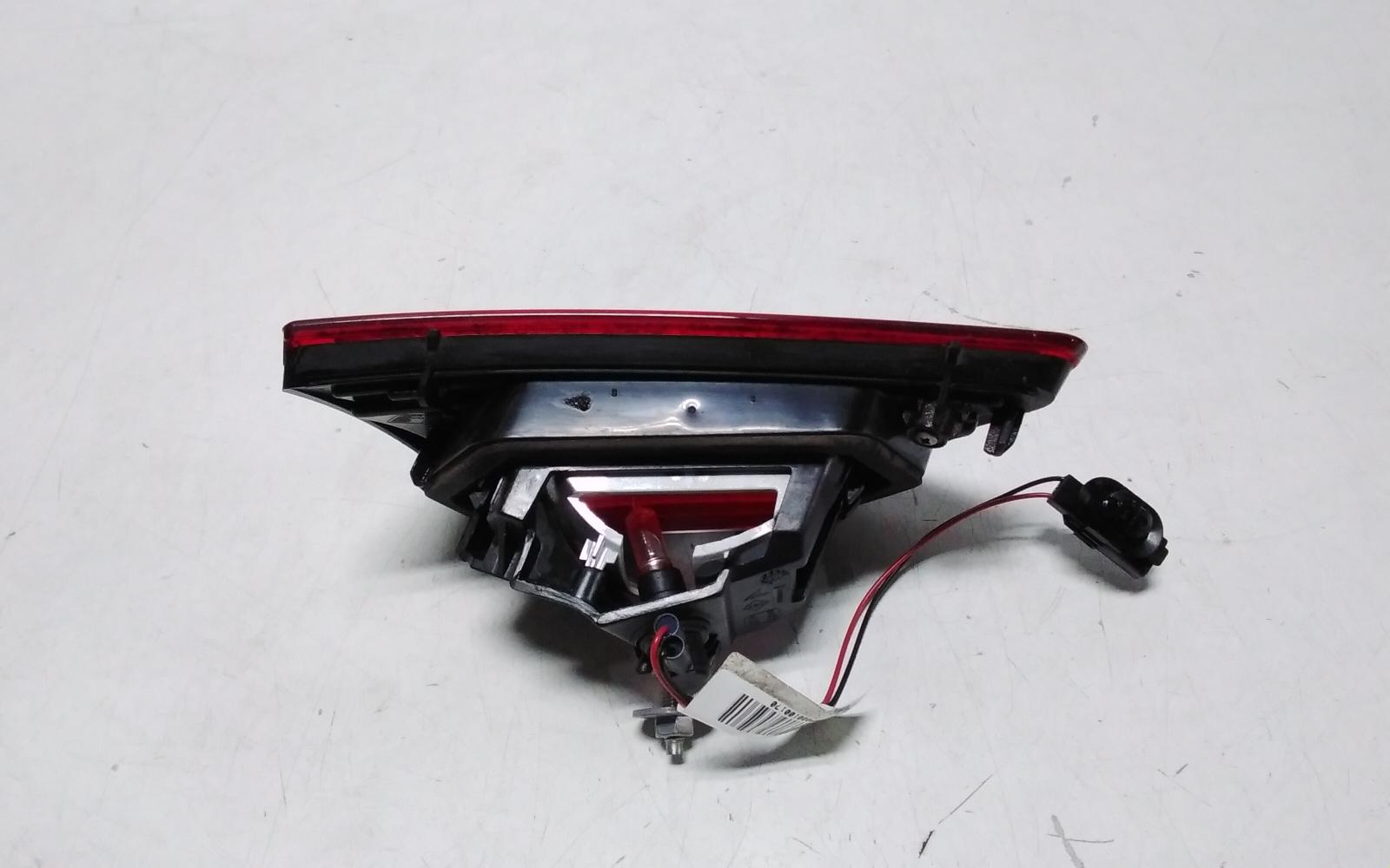 2014 Renault Clio Rear Garnish View Auto part Rear Garnish Renault Clio 2014