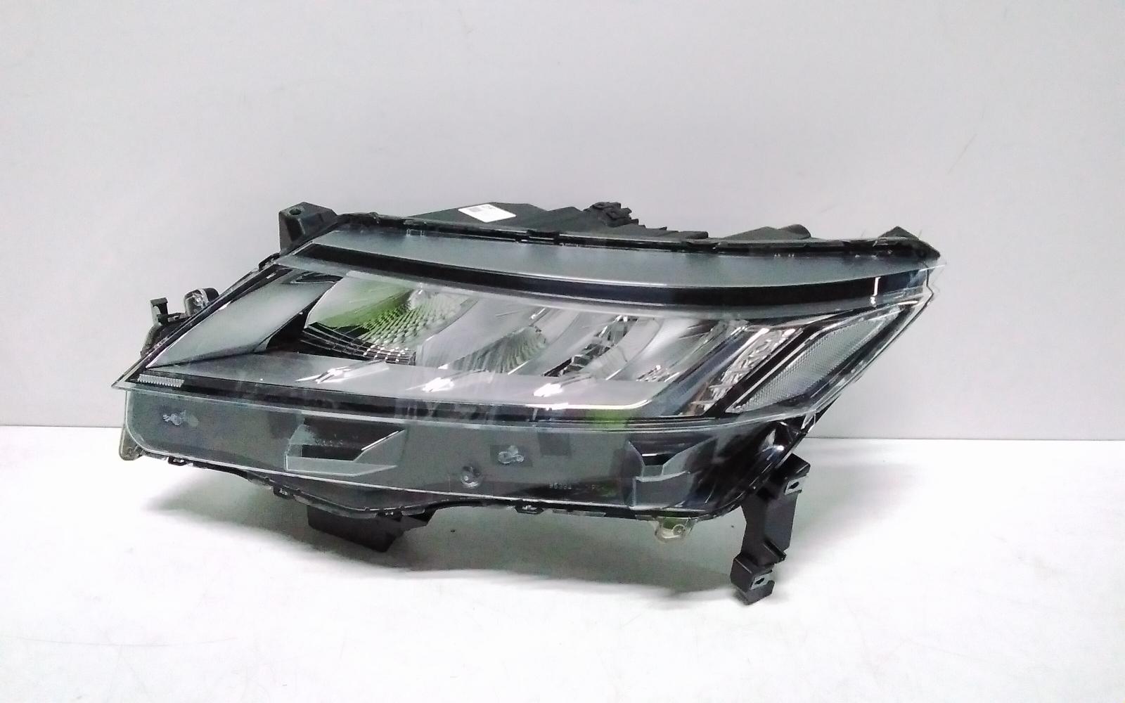 View Auto part Left Headlamp Mitsubishi Asx 2020