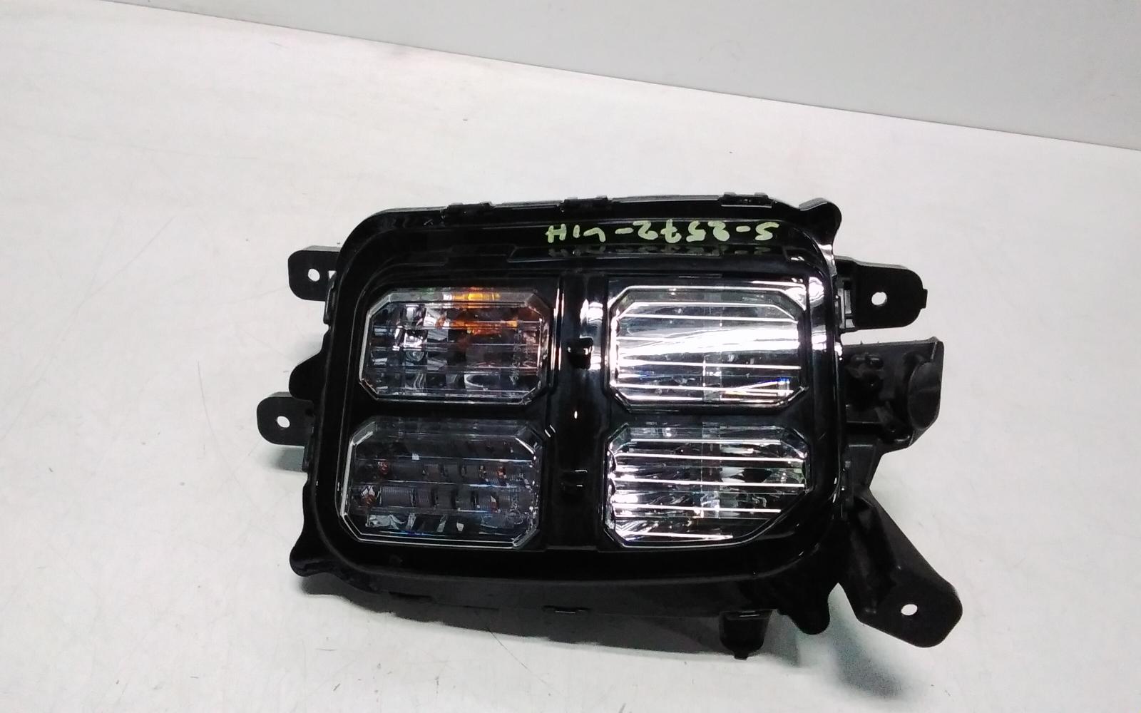 View Auto part Left Indicator/Fog/Side Mitsubishi Asx 2021