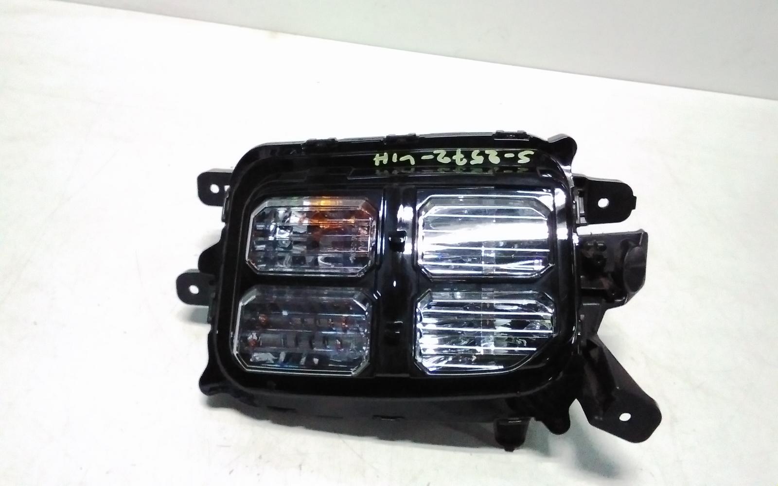 View Auto part Left Indicator/Fog/Side Mitsubishi Asx 2021
