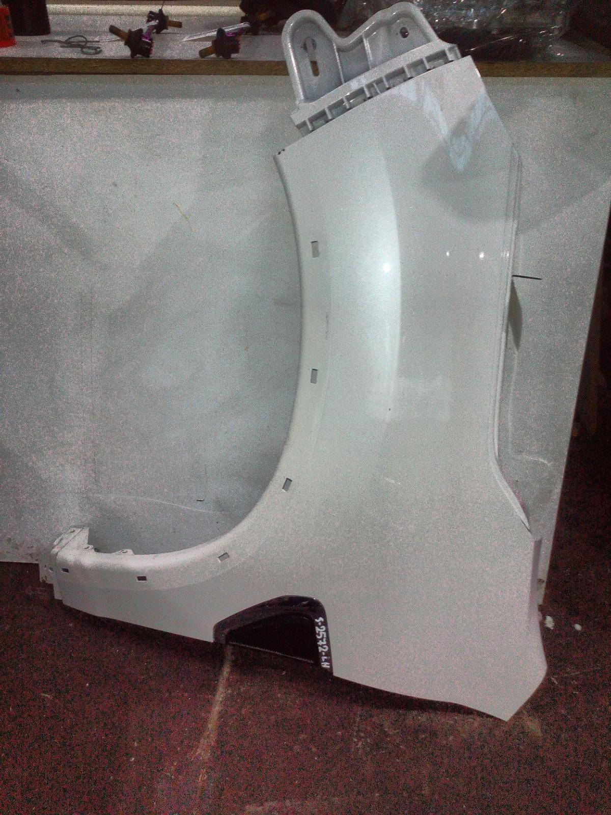 View Auto part Left Guard Mitsubishi Asx 2021